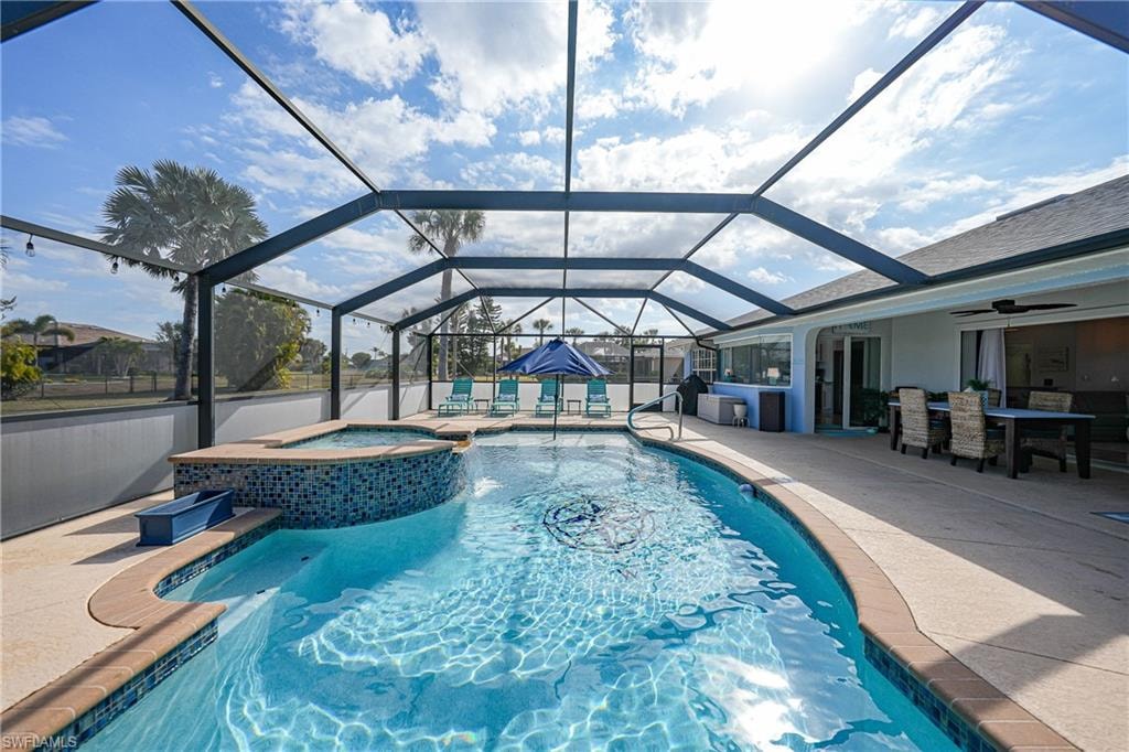 600 Royal Poinciana