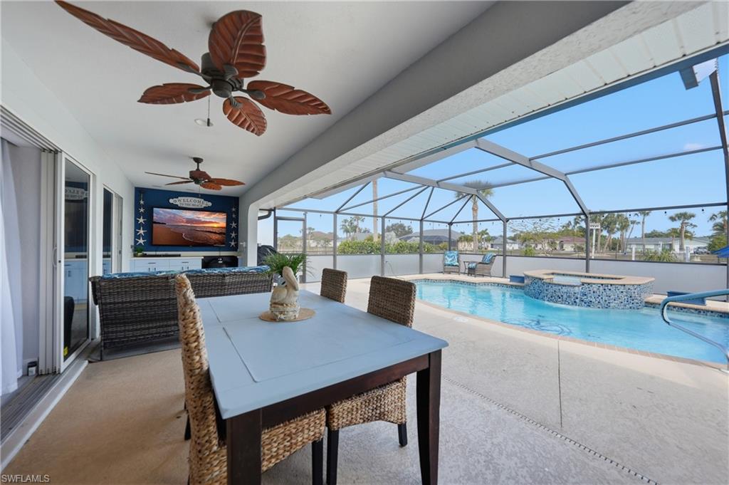 600 Royal Poinciana photo 34