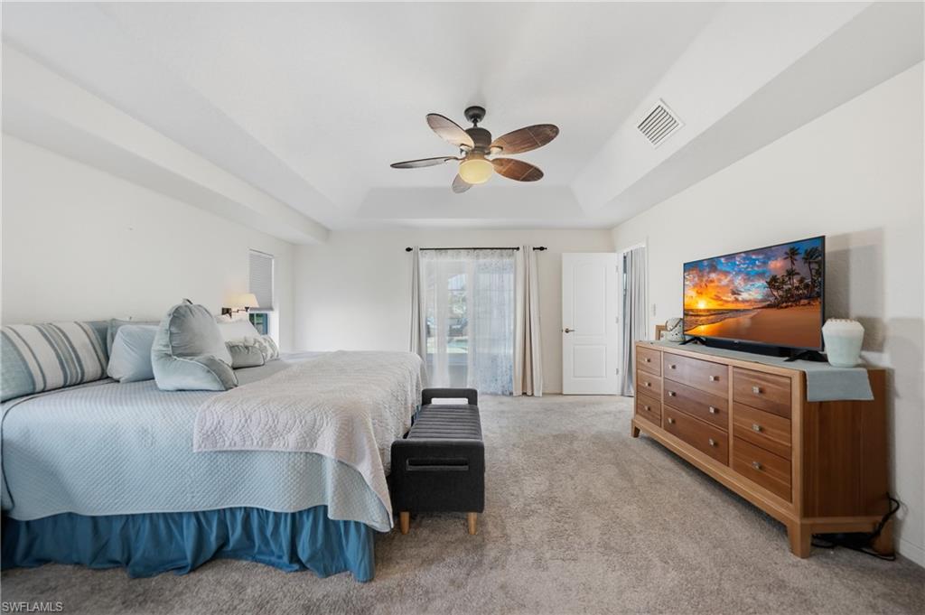 600 Royal Poinciana photo 18