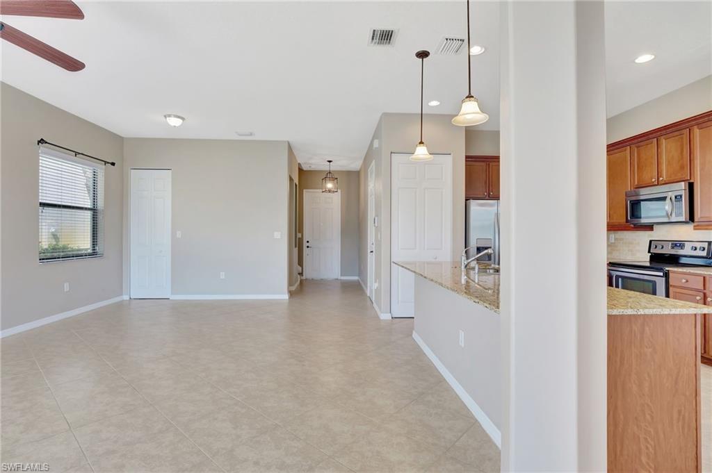 5374 Ferris AVE photo 8
