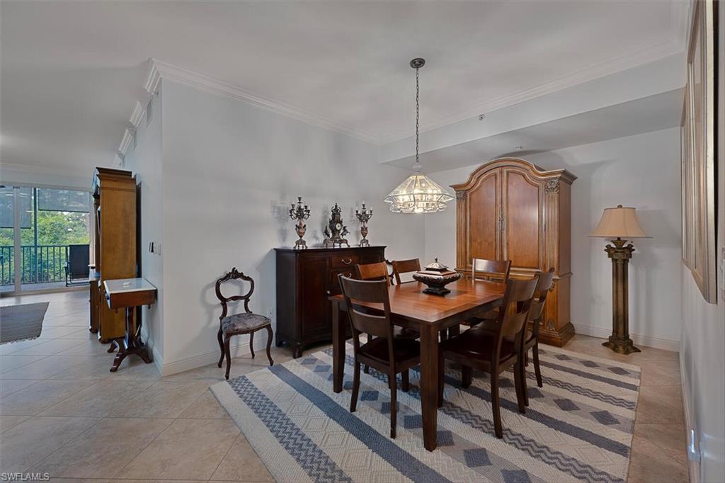Comfortable Dining Space