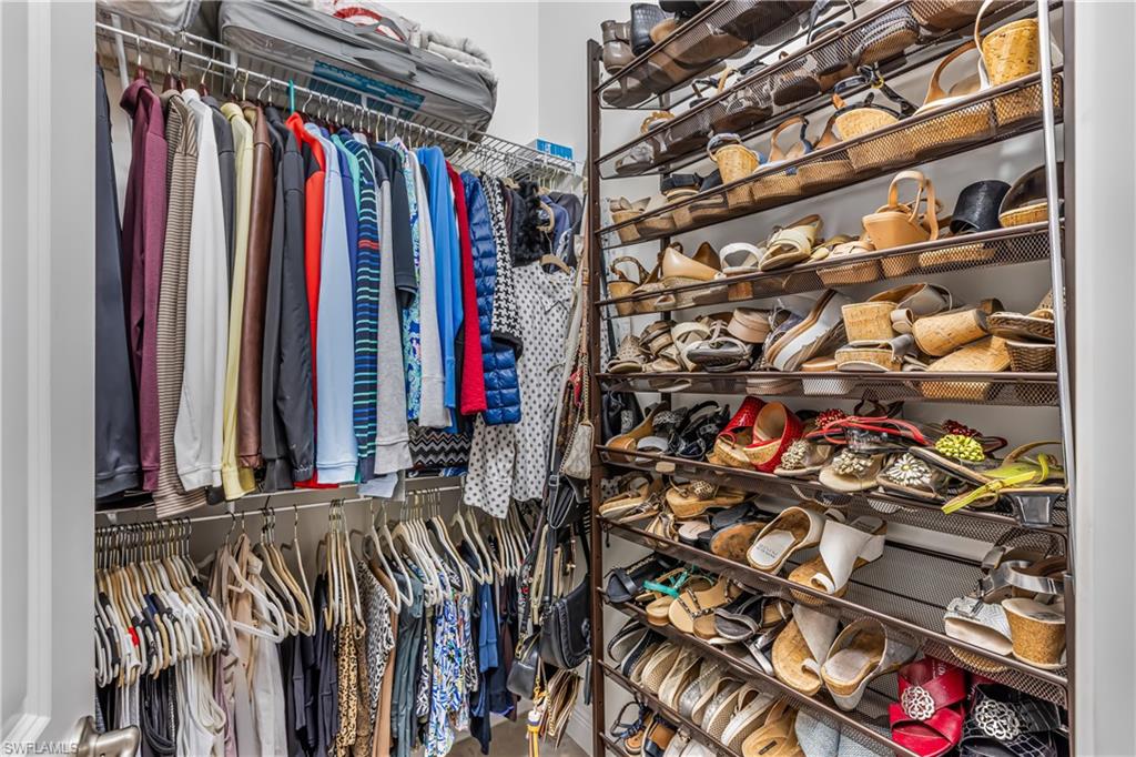 View of walk in closet