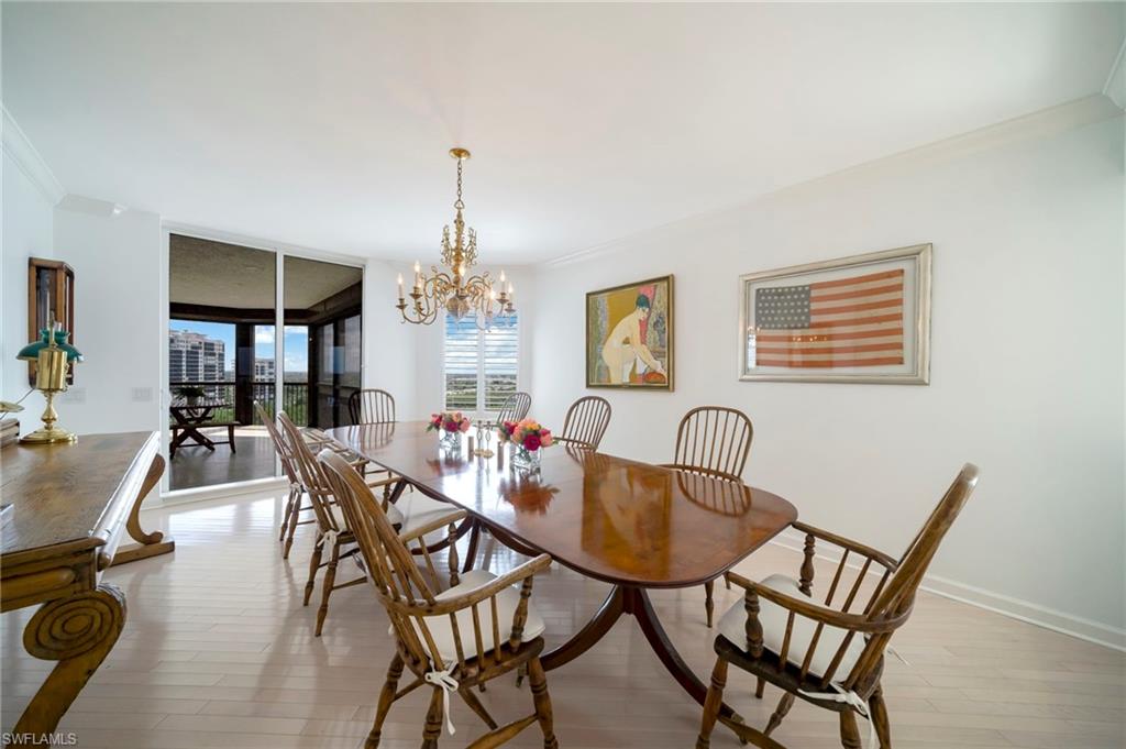 Formal Dining