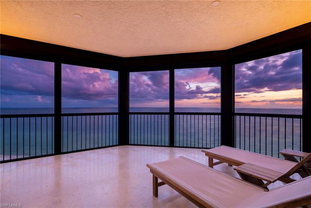screened lanai