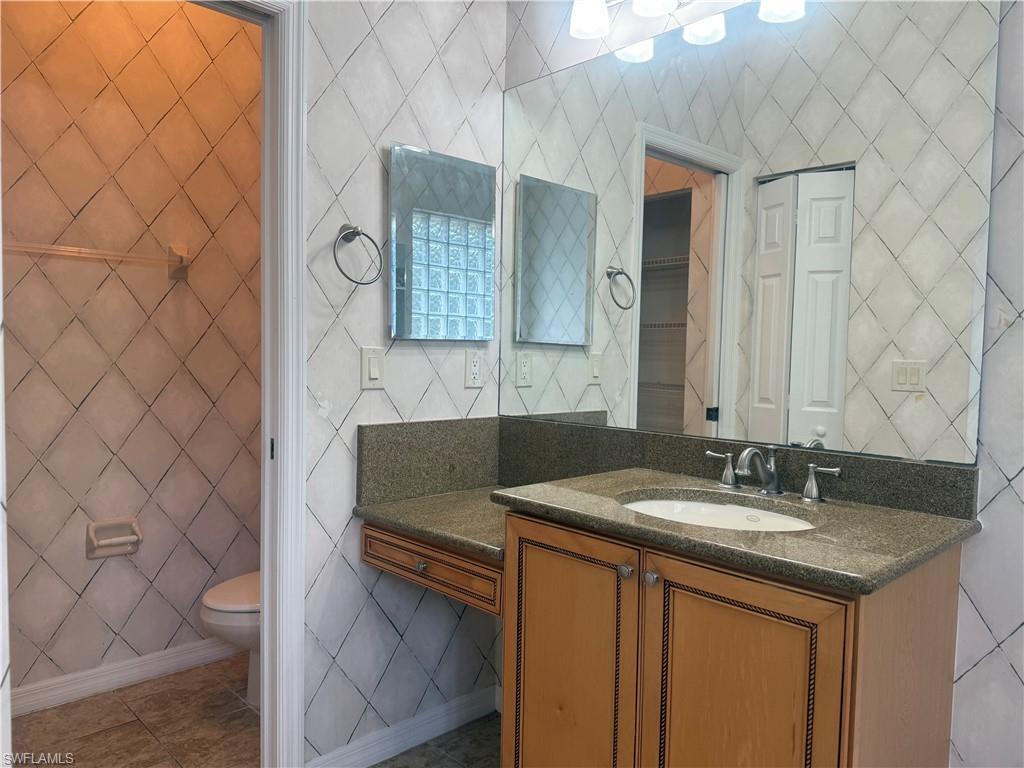 10812 Marble Brook BLVD photo 16