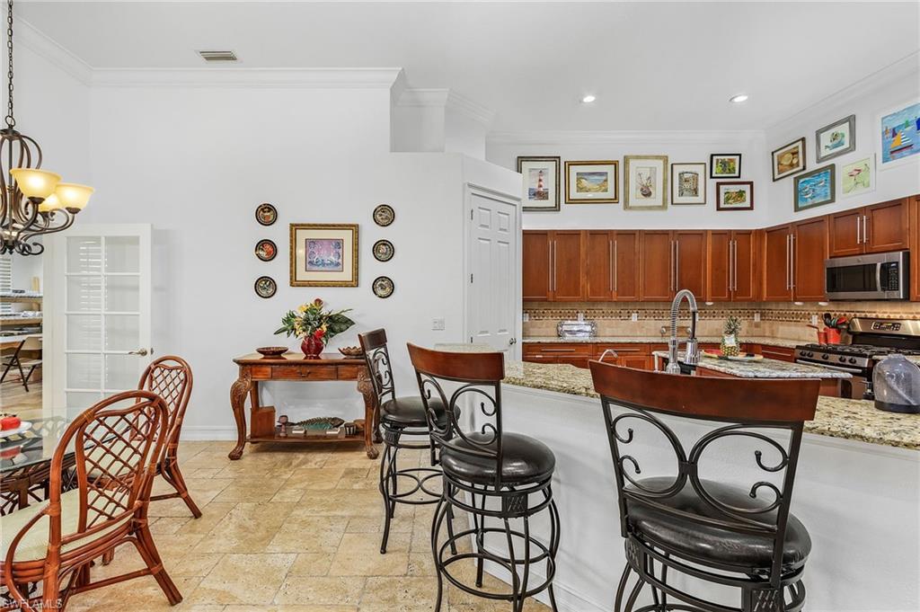 Breakfast Bar