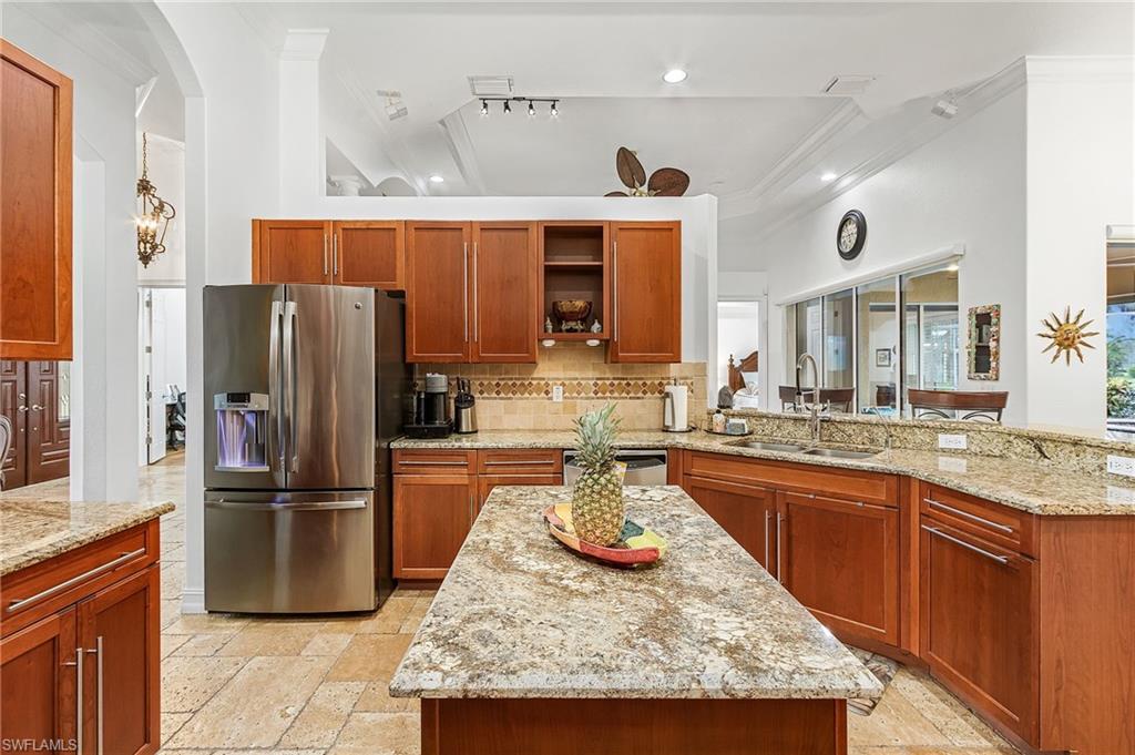 Kitchen Center Island