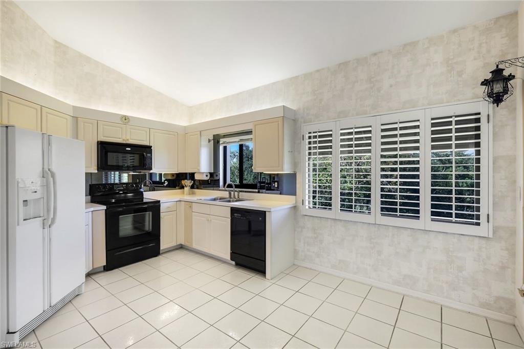 16540 Heron Coach WAY 406 photo 16