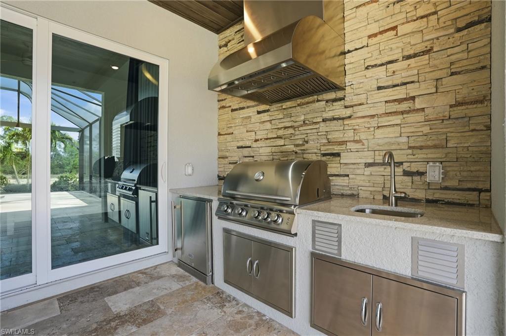 18580 Wildblue BLVD photo 32