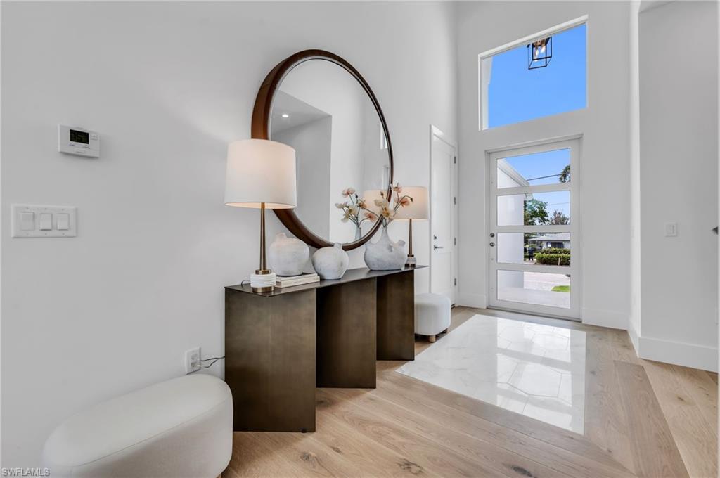 Foyer w/ 24' Ceiling