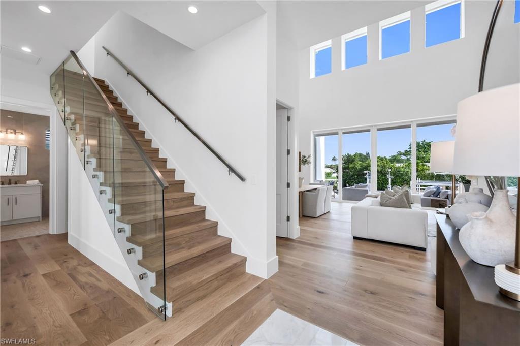 Foyer - View to 2nd Floor