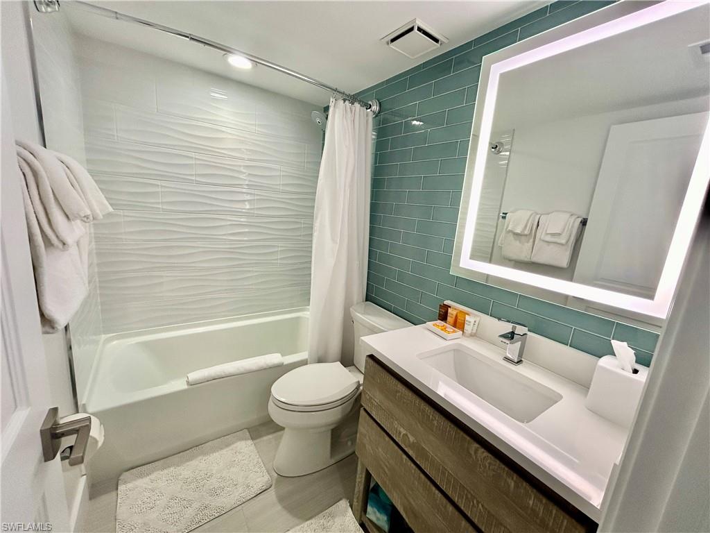 2122 Gulf Beach Villas photo 12
