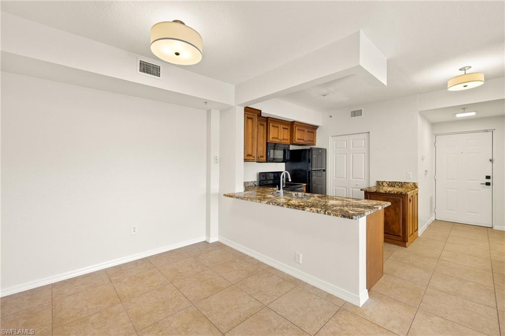 6401 Aragon WAY 204 photo 7