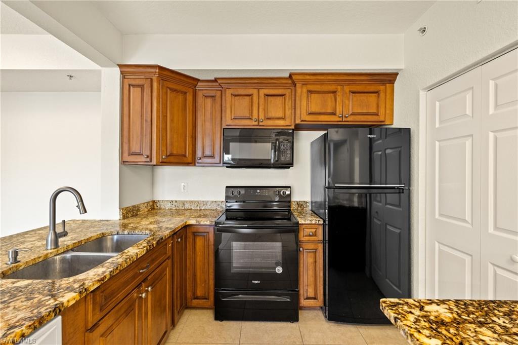 6401 Aragon WAY 204 photo 9