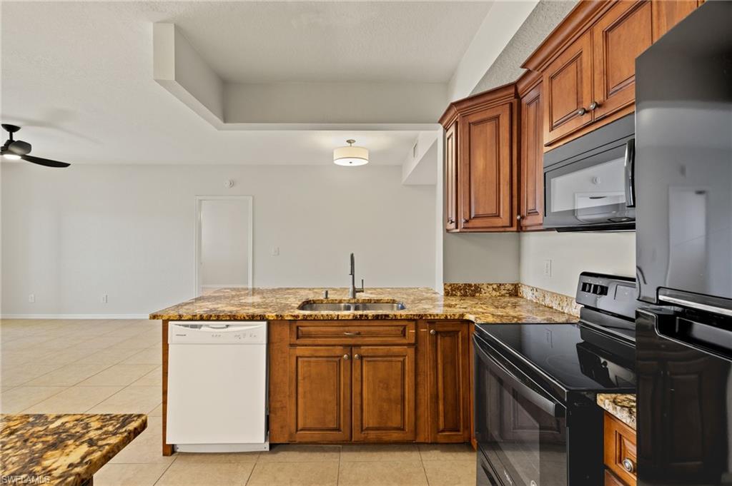 6401 Aragon WAY 204 photo 10