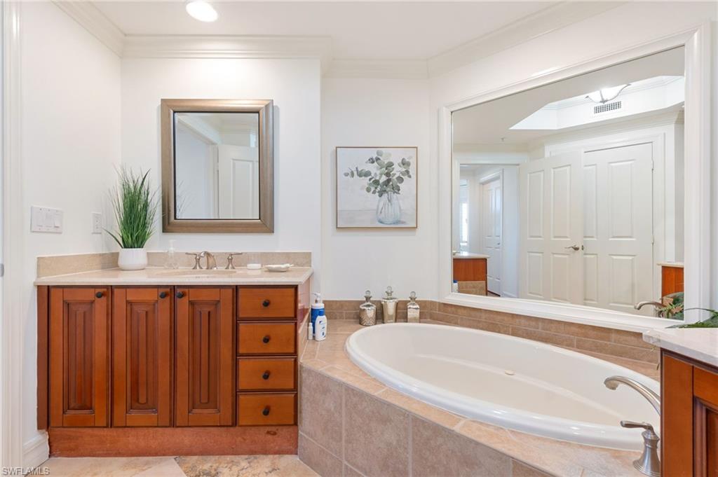 4761 West Bay BLVD 1105 photo 13