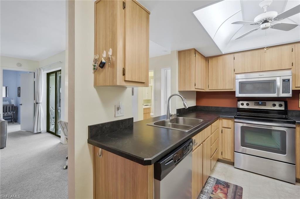 13240 White Marsh LN 3133 photo 10