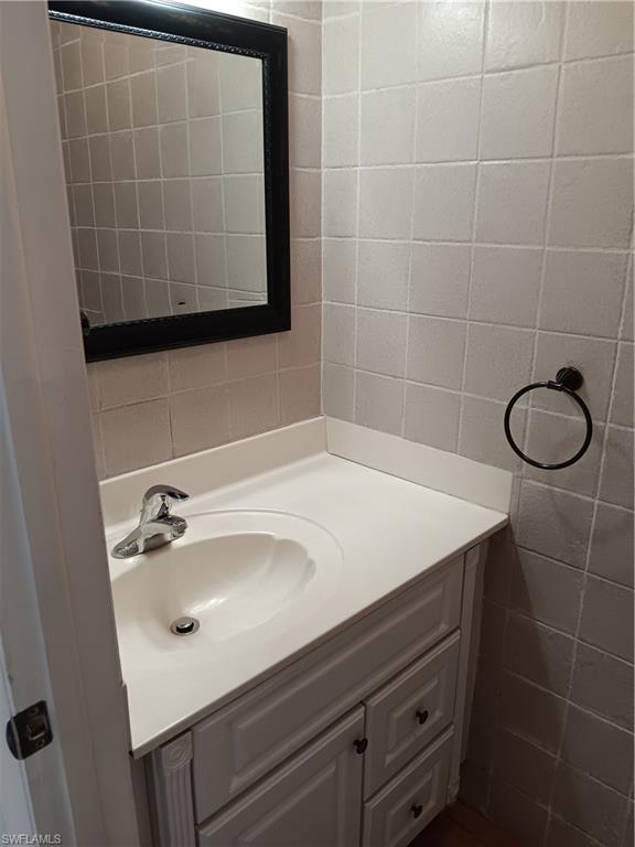 Guest Bath Downstairs