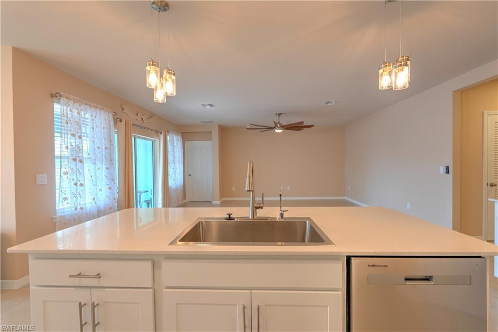 2501 NW 20th PL photo 24