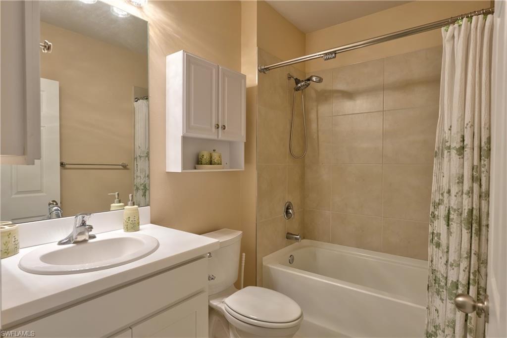 2501 NW 20th PL photo 18
