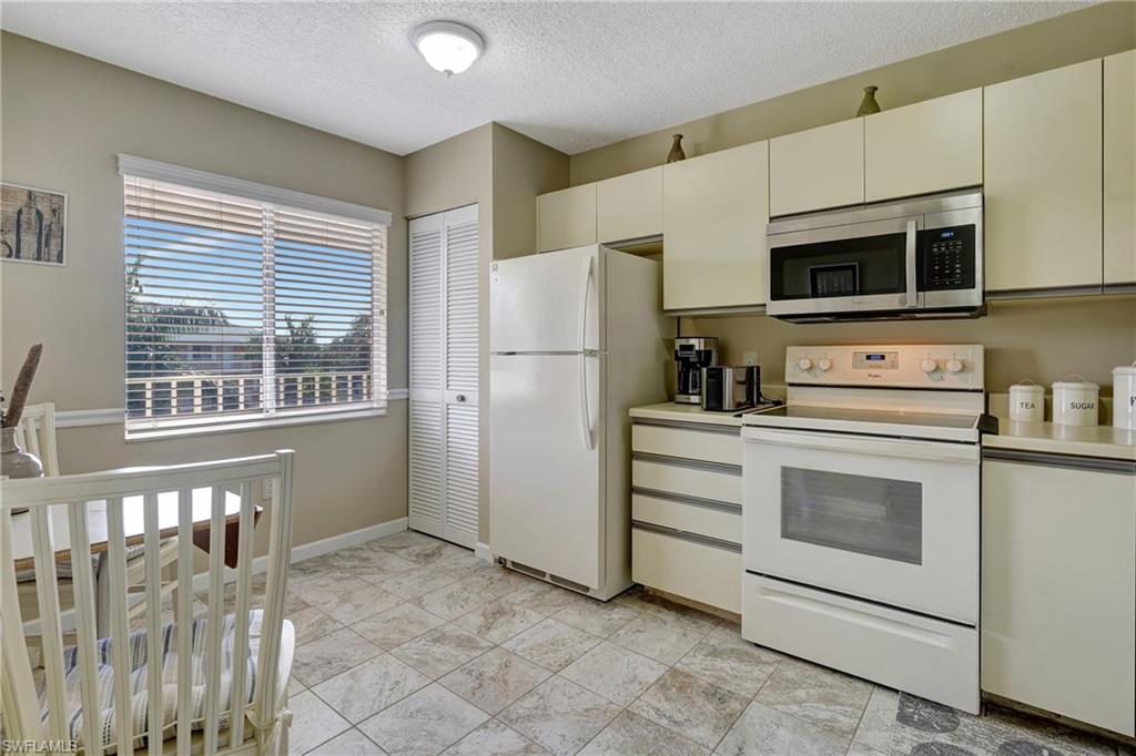 3062 Sandpiper Bay CIR K302 photo 9