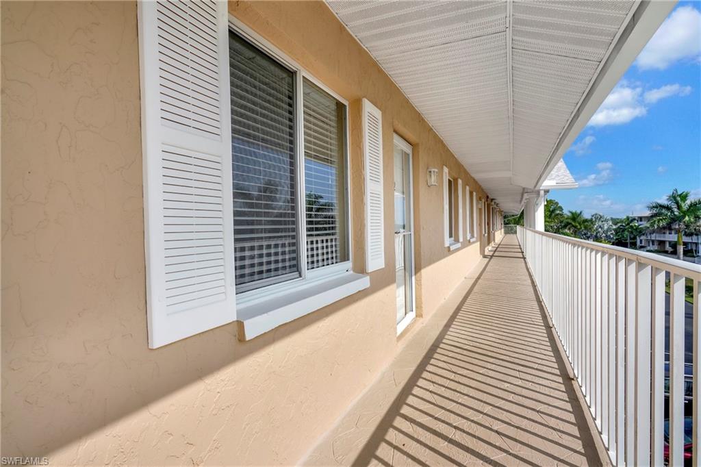 3062 Sandpiper Bay CIR K302 photo 24