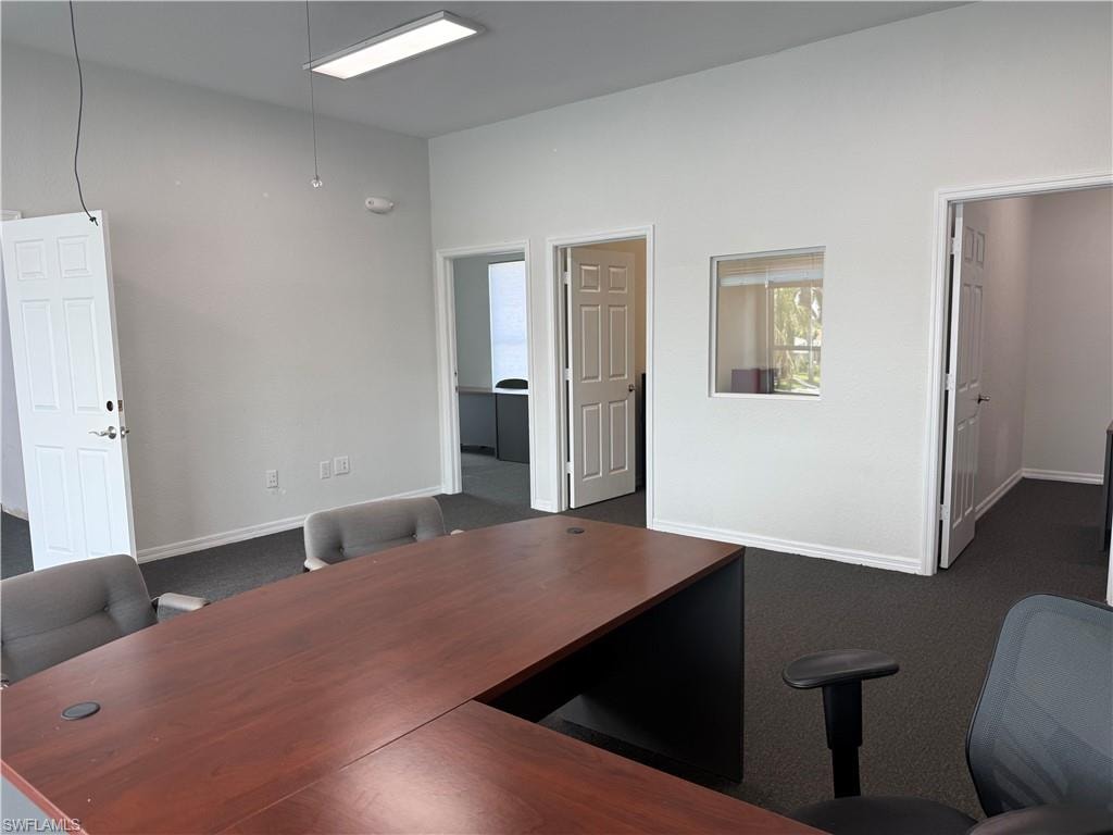 closed office space 1 0f 4