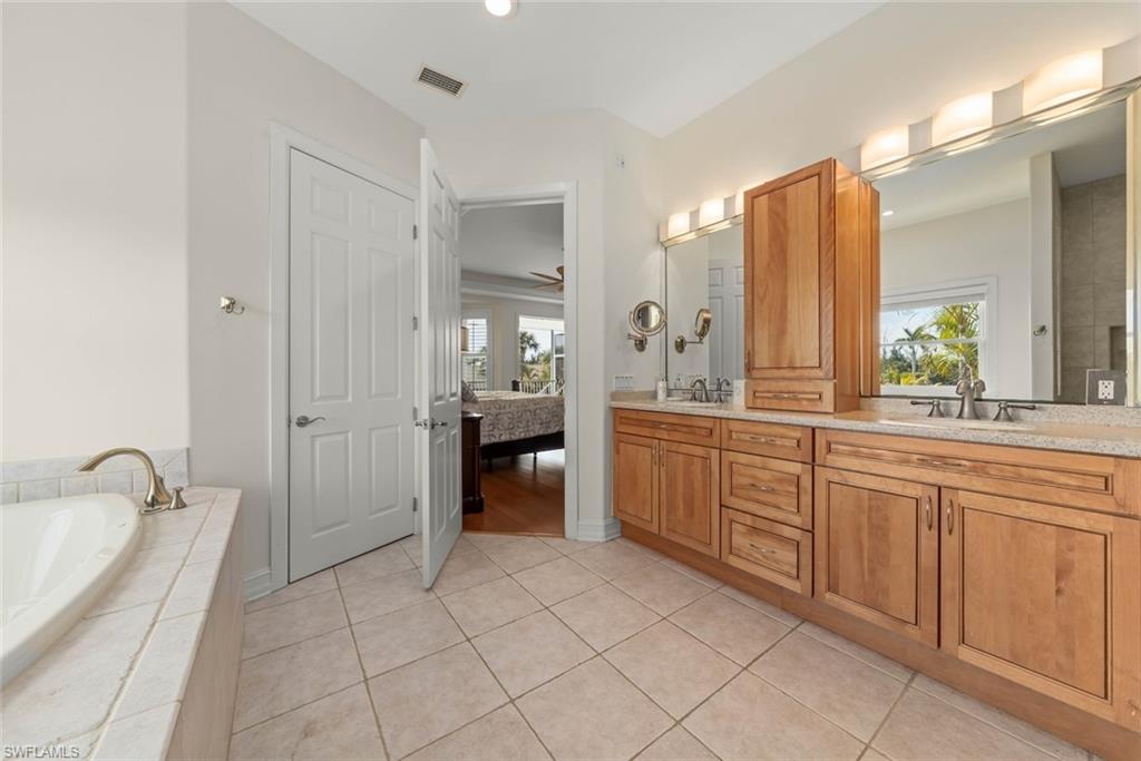13411 Electron DR photo 42