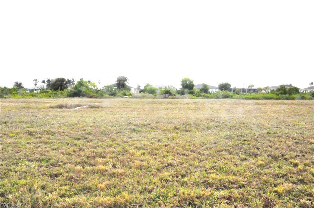 View of undeveloped land featuring rural landscape