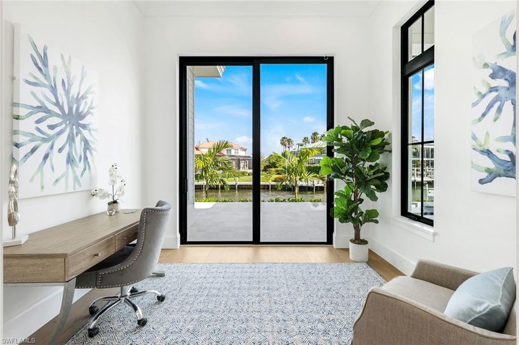960 Iris CT photo 34