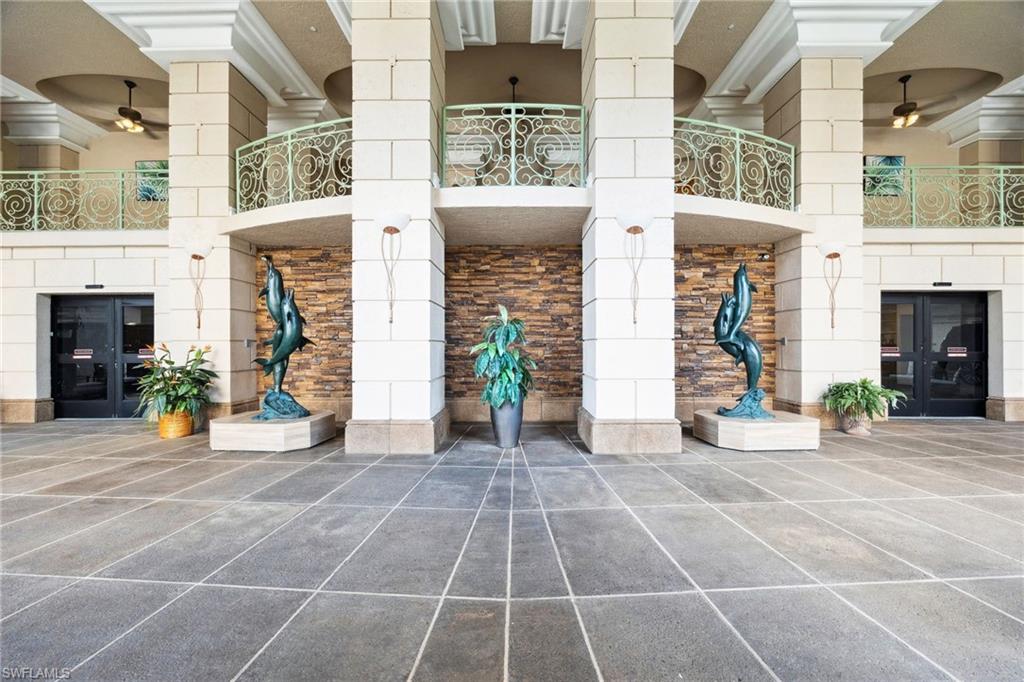 Lobby of Dolphine Pointe
