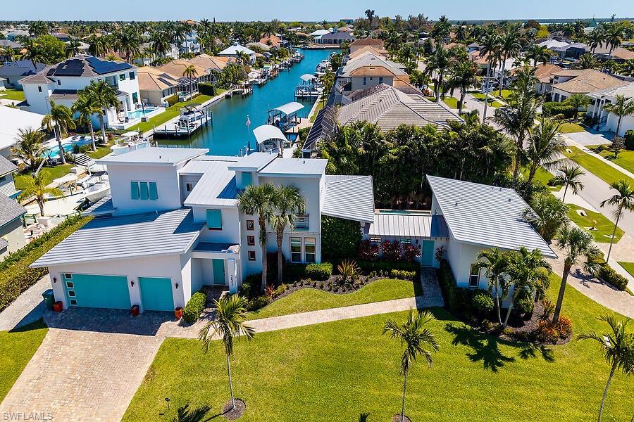 255 Columbus WAY