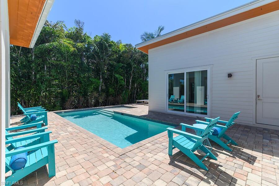 255 Columbus WAY photo 25
