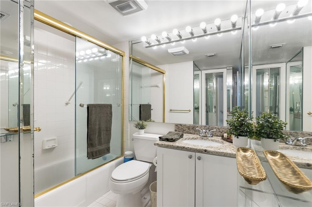 Guest ensuite bath