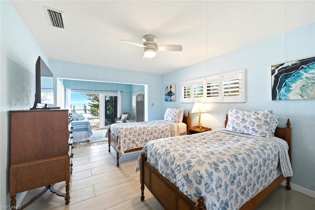 15153 Captiva DR photo 27