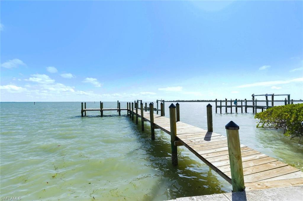 Dock