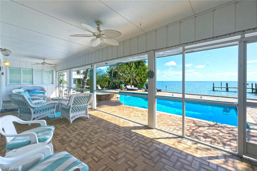 15153 Captiva DR photo 6