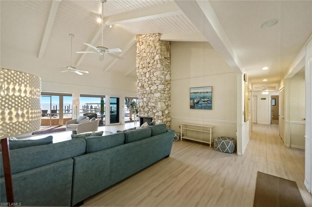 15153 Captiva DR photo 10