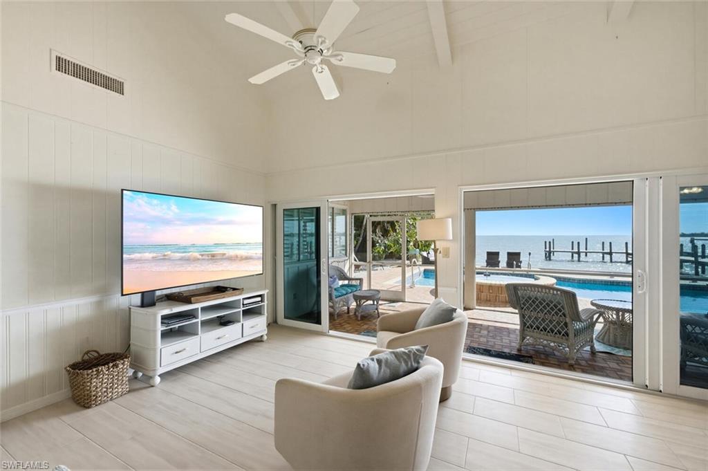 15153 Captiva DR photo 11