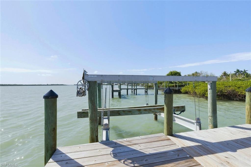 15153 Captiva DR photo 35