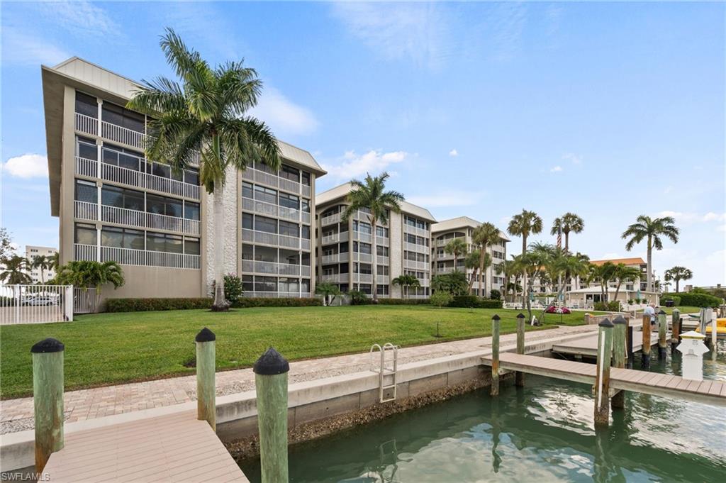 2880 GULF SHORE BLVD N 410 photo 32