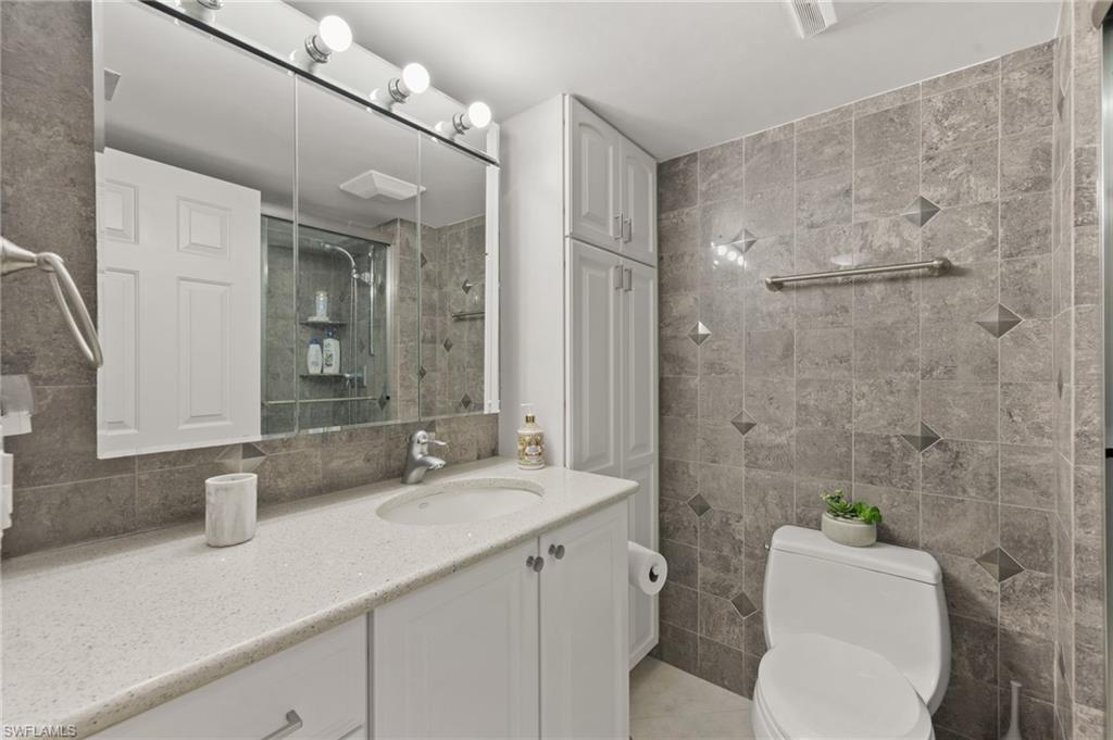 2880 GULF SHORE BLVD N 410 photo 24