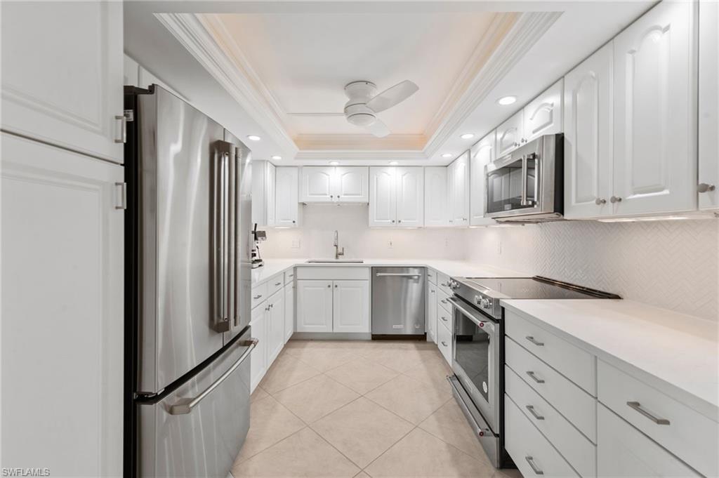 2880 GULF SHORE BLVD N 410 photo 14