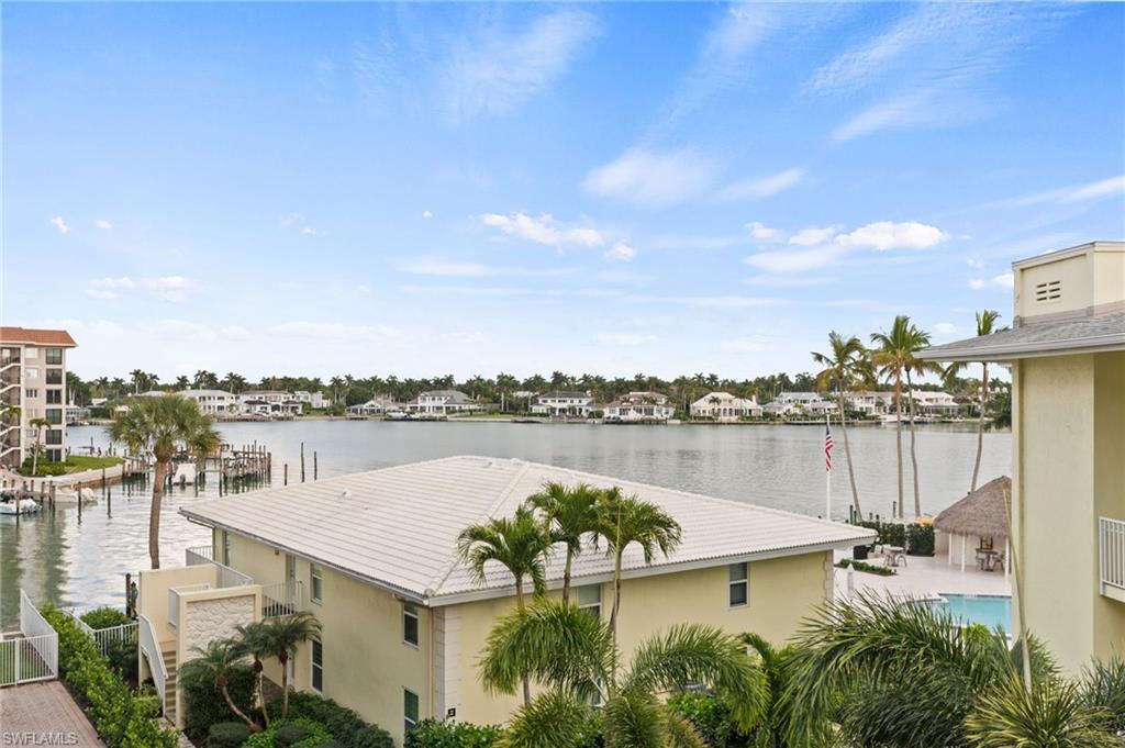 2880 GULF SHORE BLVD N 410 photo 44