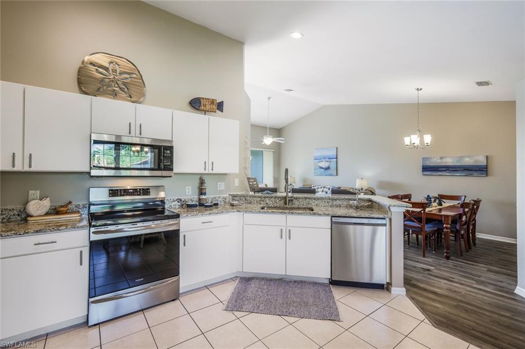 23601 Sandycreek TER 903 photo 17