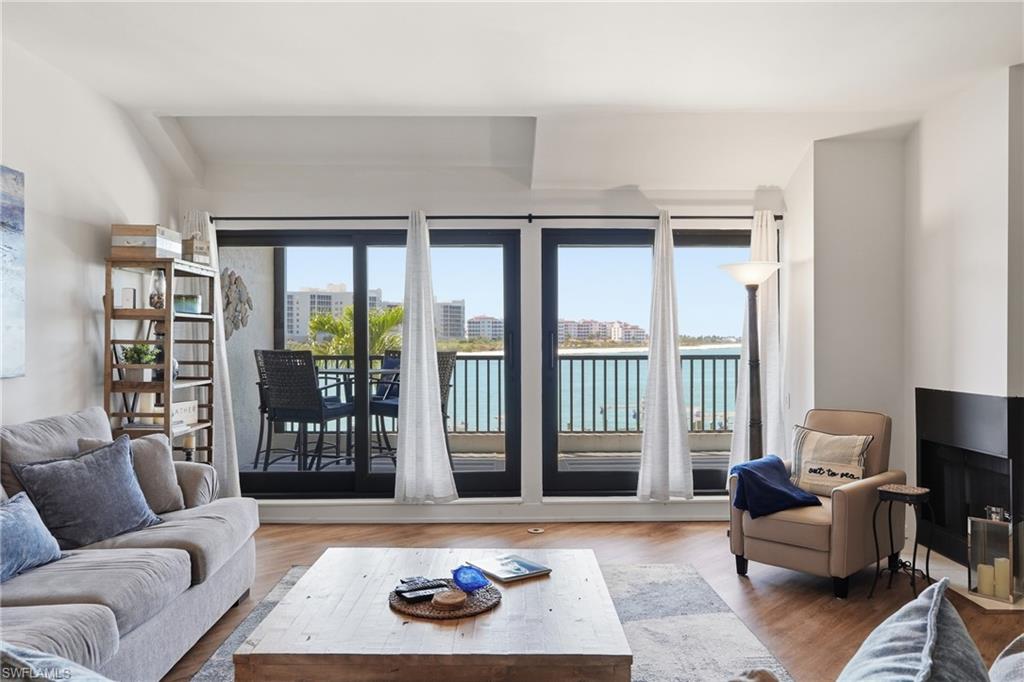 309 La Peninsula BLVD 309 photo 12