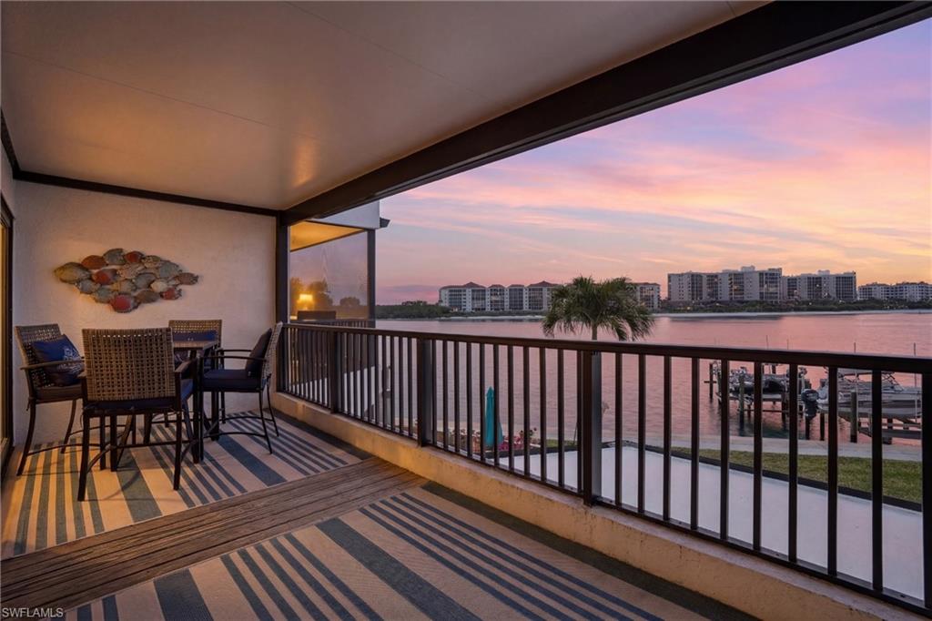 309 La Peninsula BLVD 309 photo 32