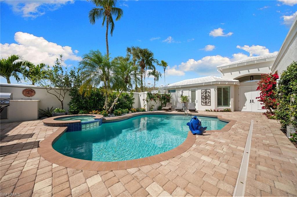 7963 Grand Bay DR 11 photo 18