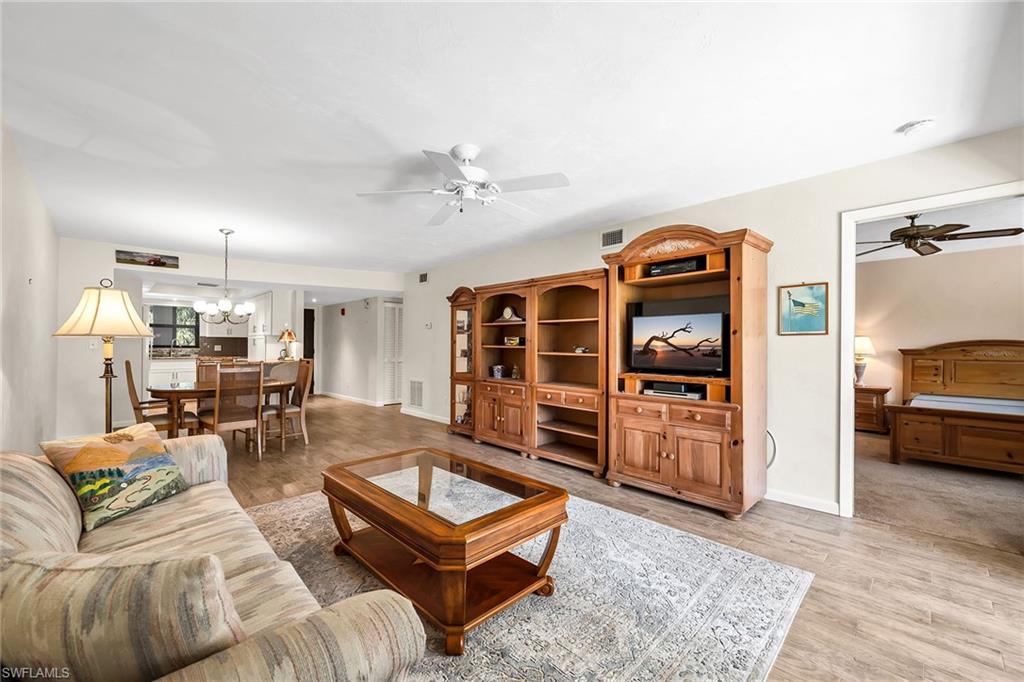 4955 Pepper CIR B106
