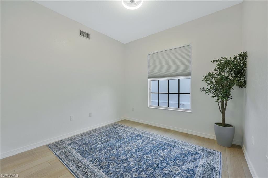 9210 Belleza WAY 204 photo 21